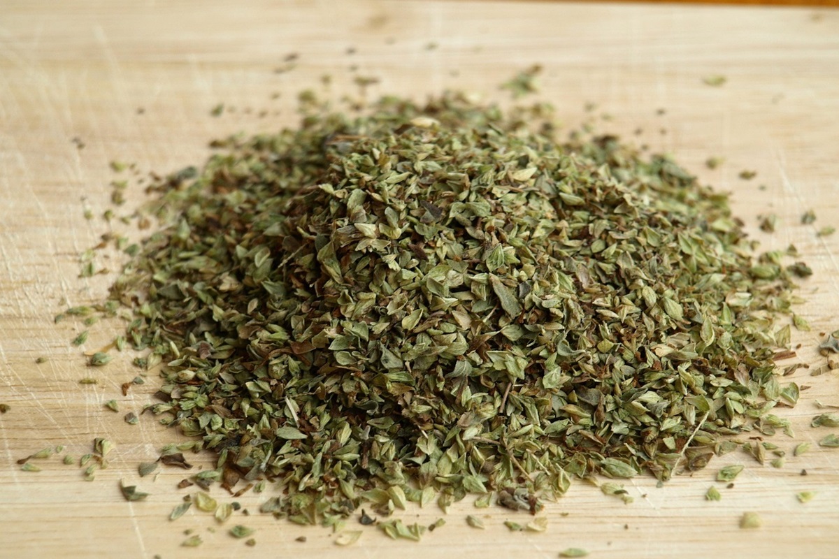 12 Spices That Will Change the Way You Cook Forever oregano 321033 1280