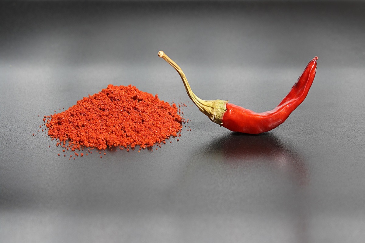 12 Spices That Will Change the Way You Cook Forever red 4306028 1280