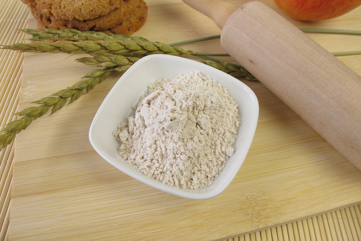 These 10 Flours Are Why Everyone Is Breaking Up With Wheat Depositphotos 26554761 L