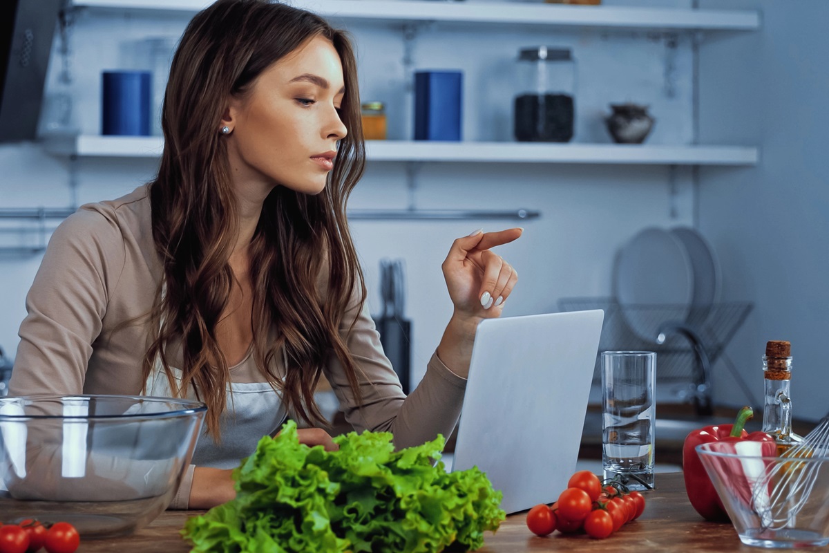 10 Delicious Ways AI Is Upgrading The Future Of Food Right Now Depositphotos 454965596 L