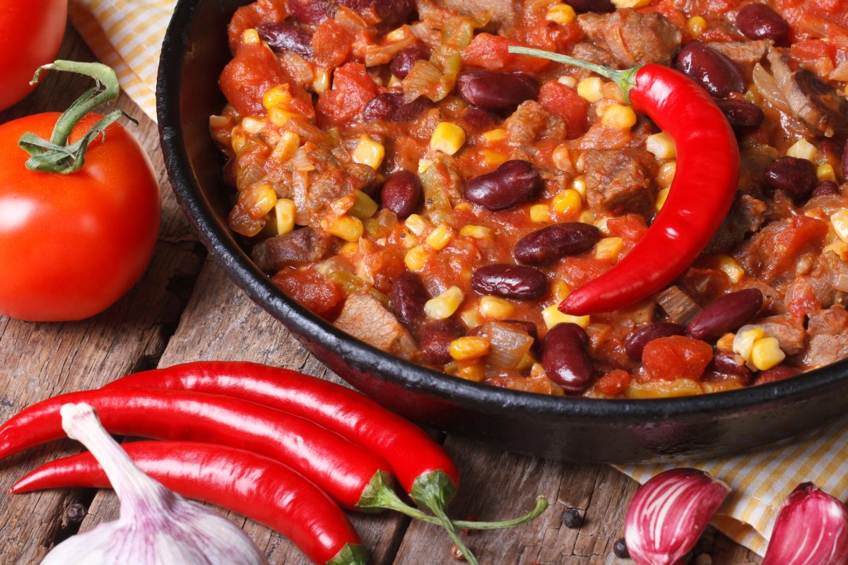 12 One Pan Garlic Butter Bean Dishes That Will Change How You Eat Forever Depositphotos 48526519 L e1744859237952