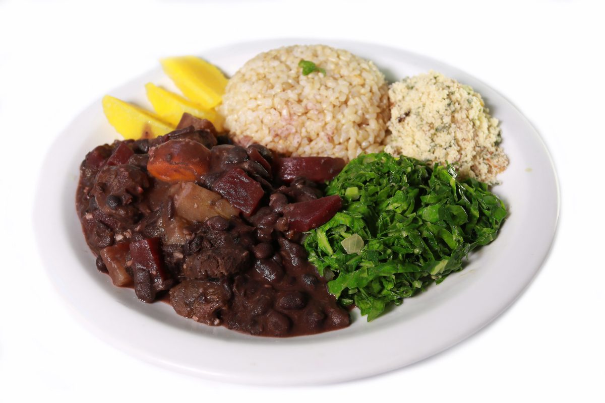 12 One Pan Garlic Butter Bean Dishes That Will Change How You Eat Forever Depositphotos 580285776 L e1744858386589