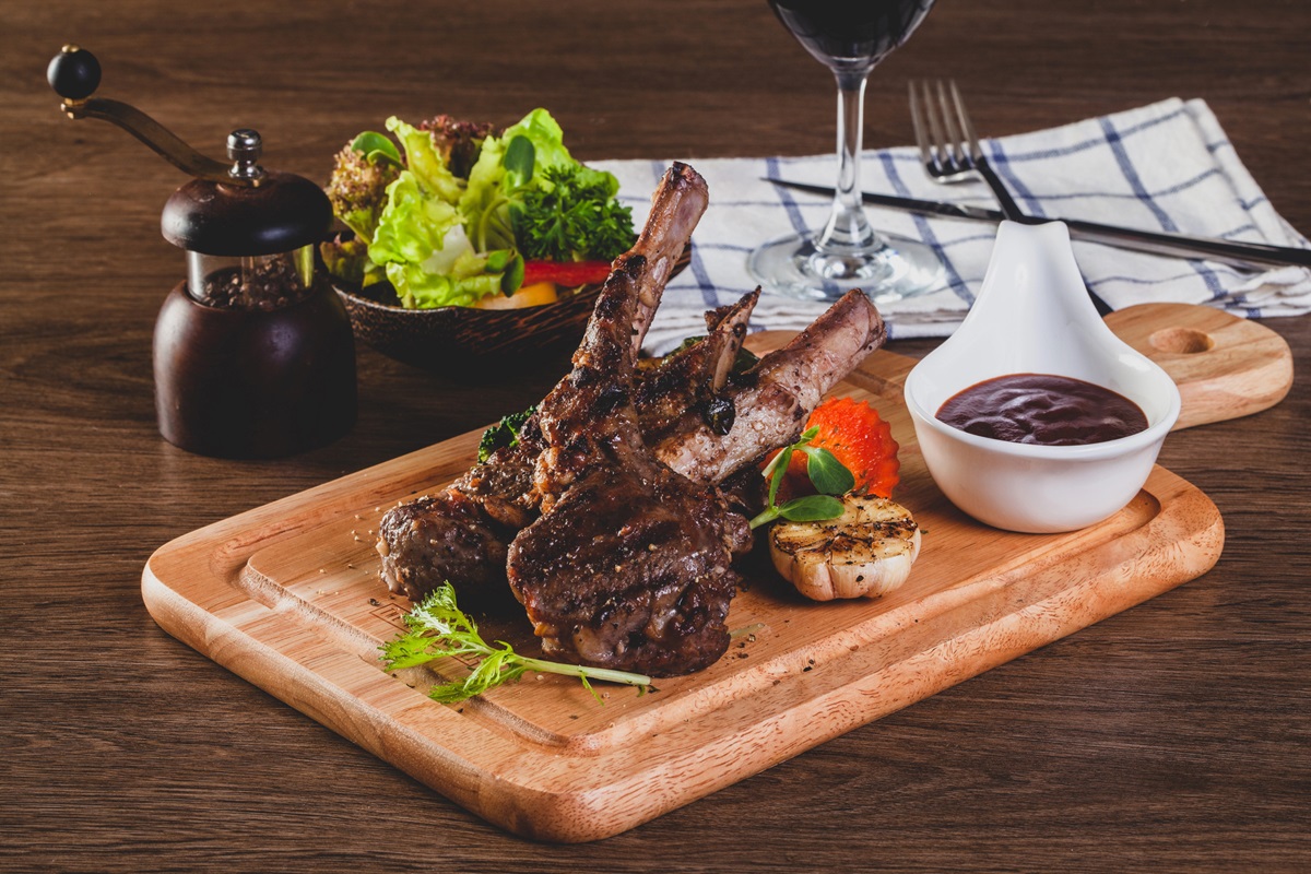 10 Dinner Party Menus That Make The Most Of Every Season Depositphotos 379353318 L