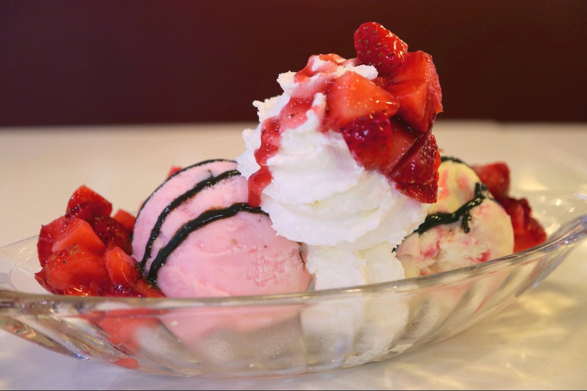 12 Yummy Ice Cream Flavors Everyone’s Talking About yummy ice cream