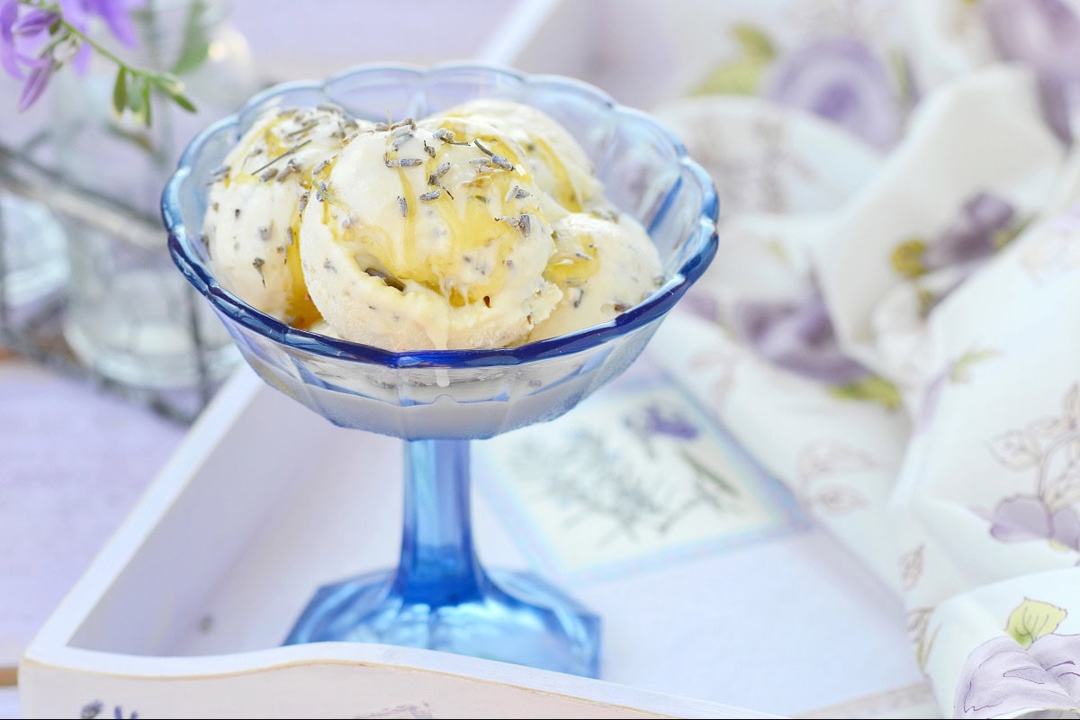 12 Yummy Ice Cream Flavors Everyone’s Talking About ice cream flavors