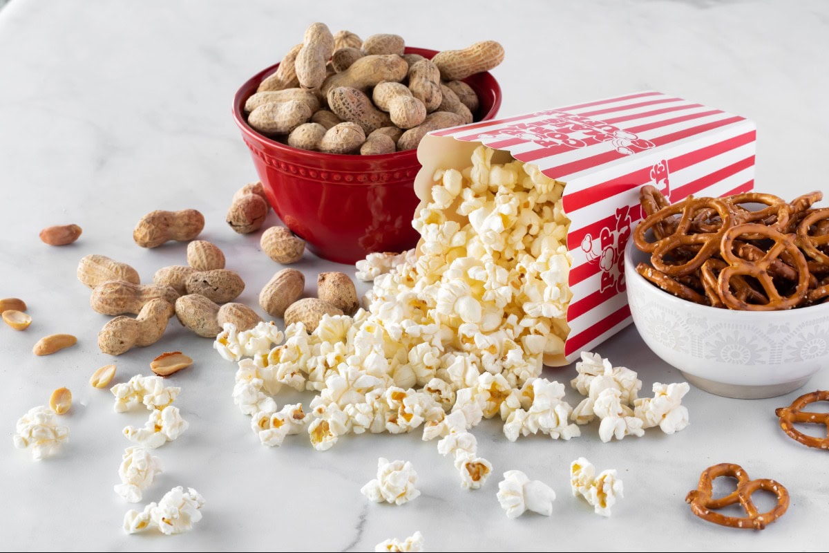 15 Back To School Snacks Perfect For Prep Days, With Easy Meals To Match back to school snacks
