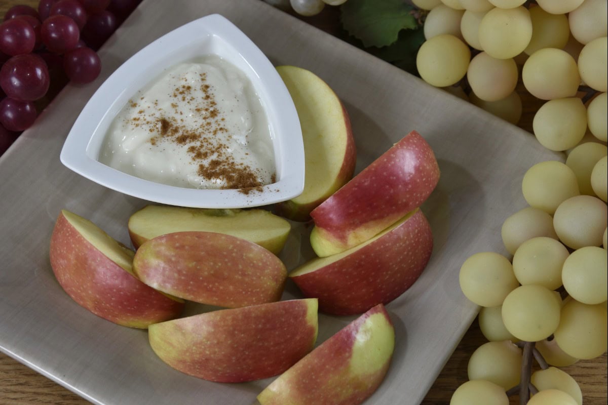 14 Healthy Snacks With Yogurt You’ll Want Every Morning healthy snacks