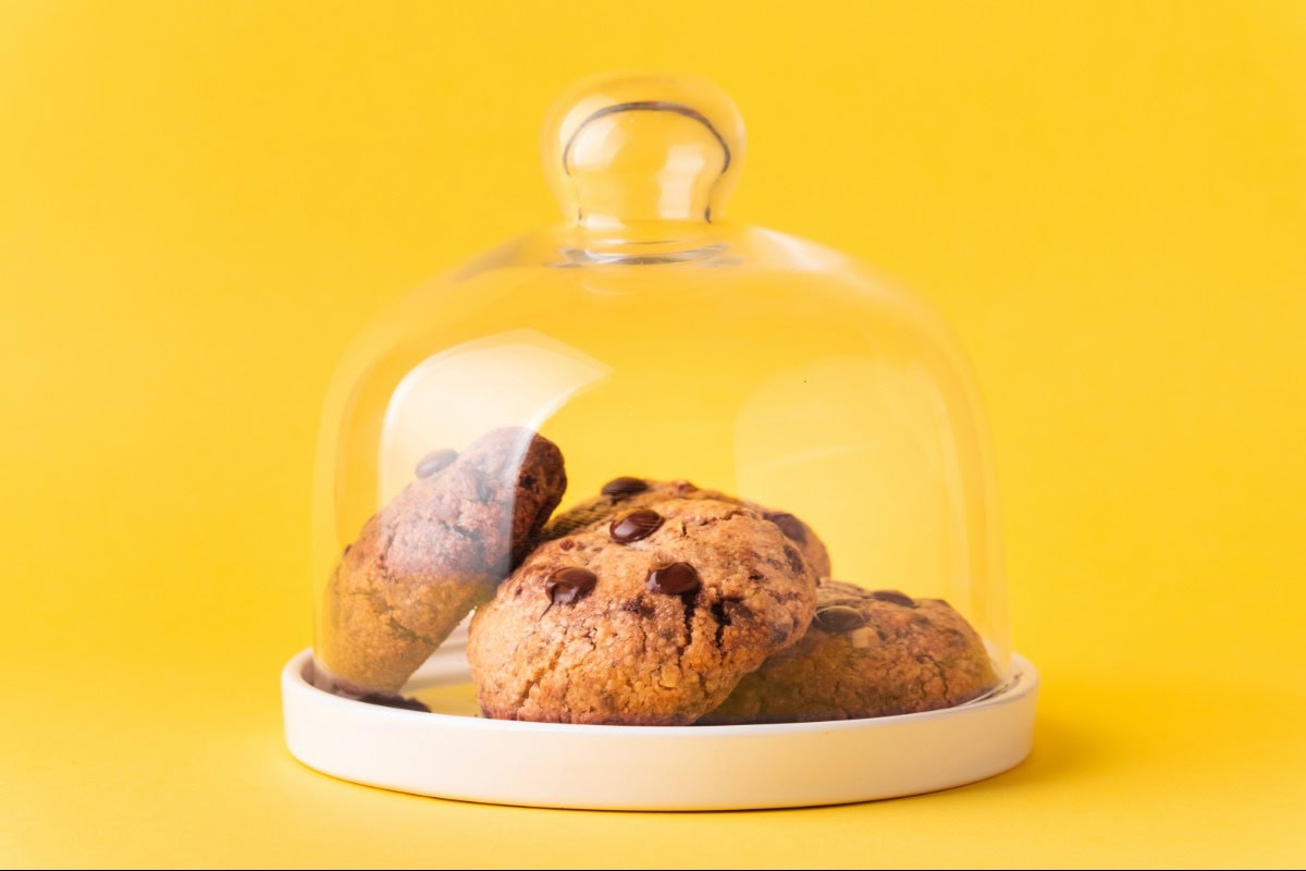 10 Mistakes to Avoid When Baking Homemade Chocolate Chip Cookies chocolate chip cookies