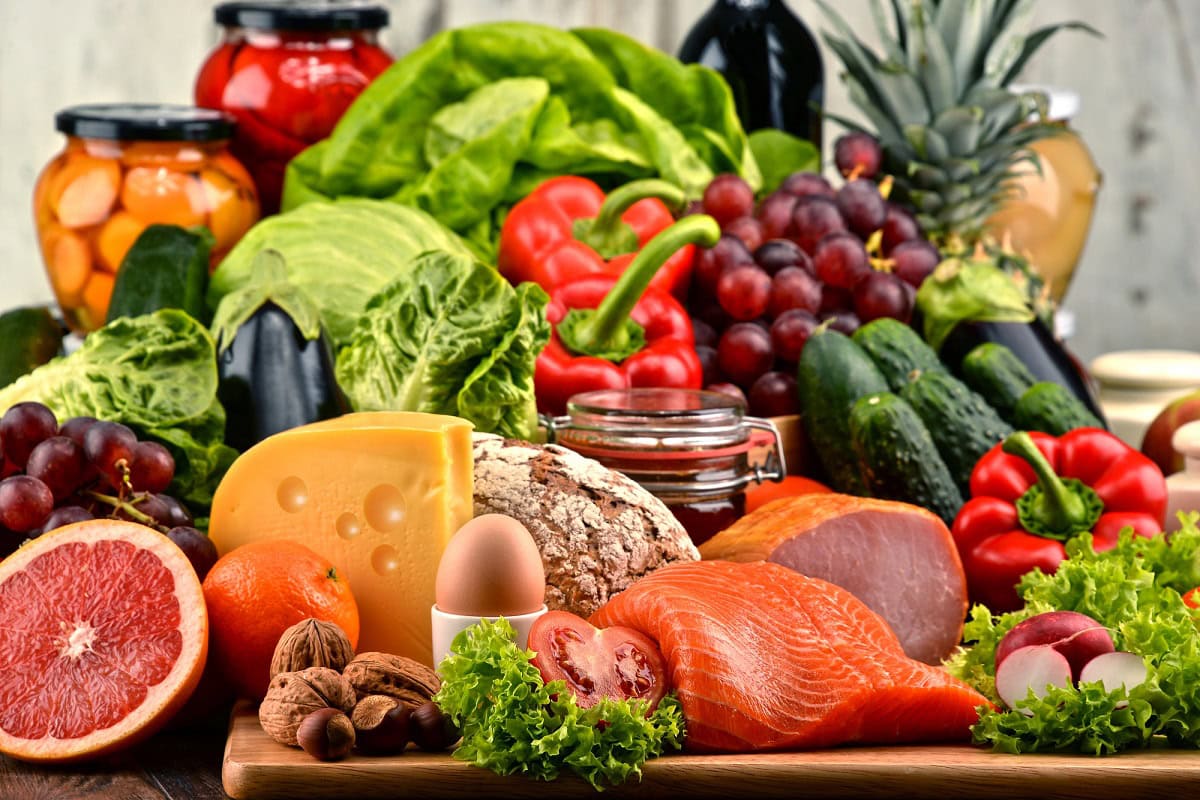 12 Reasons Clean Eating Might Be The Secret To A Healthy Lifestyle clean eating