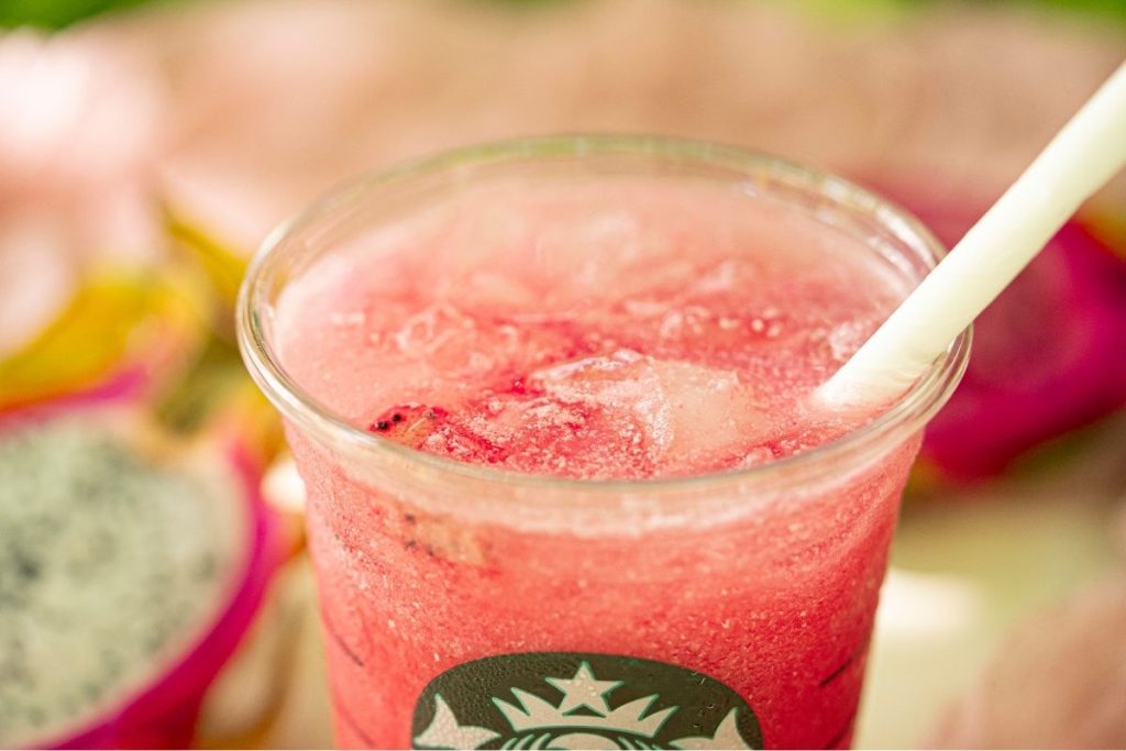 Starbucks mango dragonfruit refresher 2
