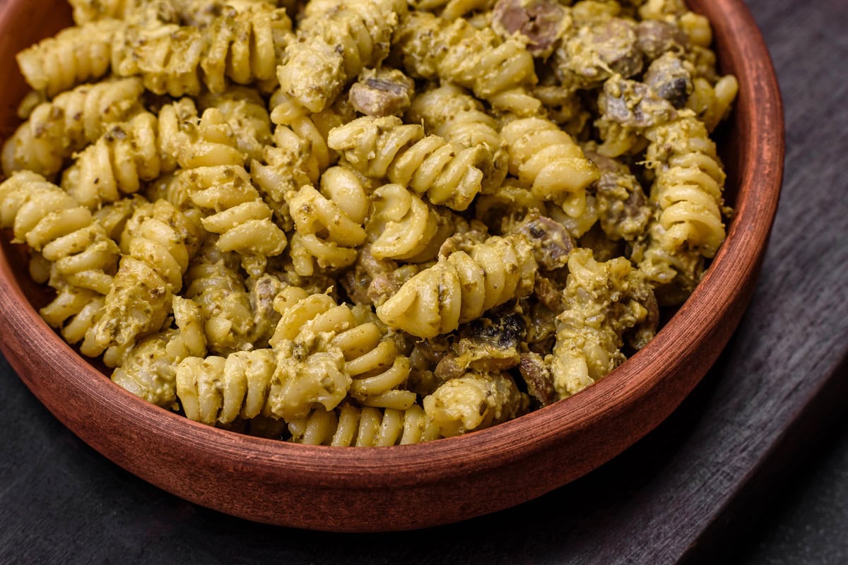 13 Dinner Recipes That Make Leftovers Taste Better Than Day One delicious fusilli pasta with green pesto sauce wi 2024 12 13 04 32 34 utc