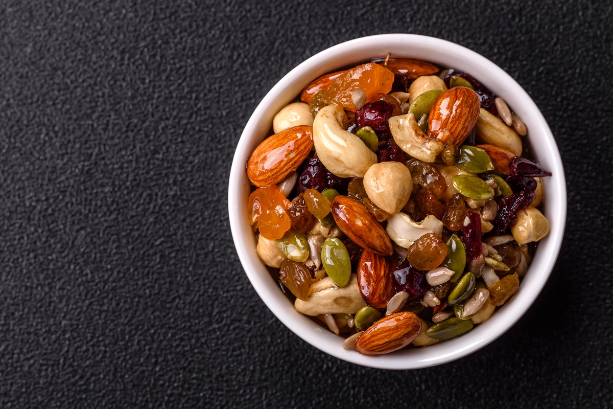 19 School Snack Ideas For Kids That Are Actually Healthy school snack ideas for kids