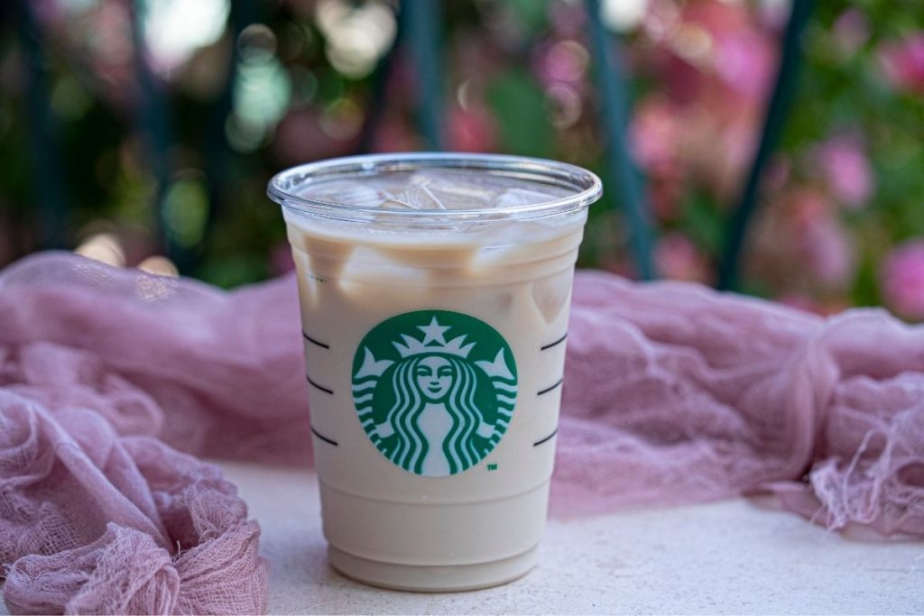 Copycat Starbucks Chai Tea Latte Recipe – Enjoy Hot or Iced starbucks chai tea latte recipe 6