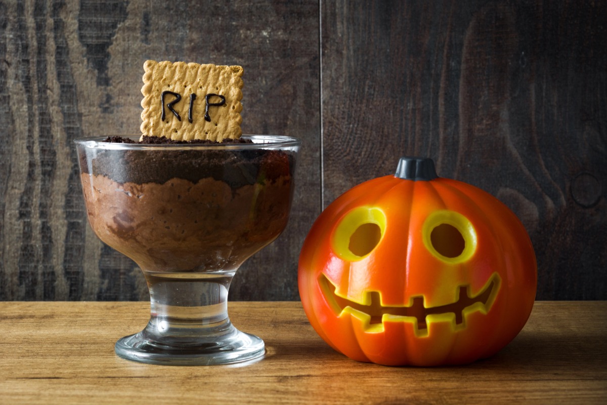 15 Spooky Desserts That Belong at Every Halloween Table spooky desserts