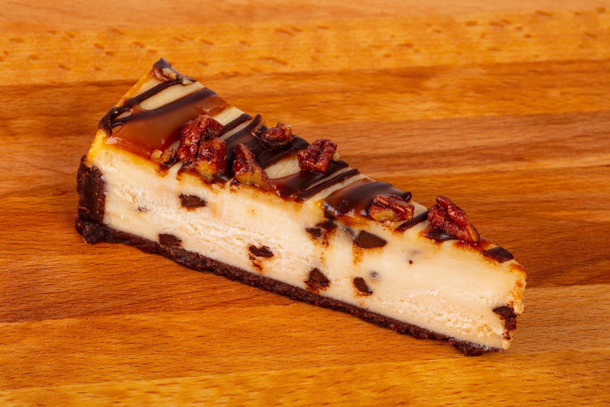 16 Thanksgiving Cake Ideas That Wow Guests thanksgiving cake ideas