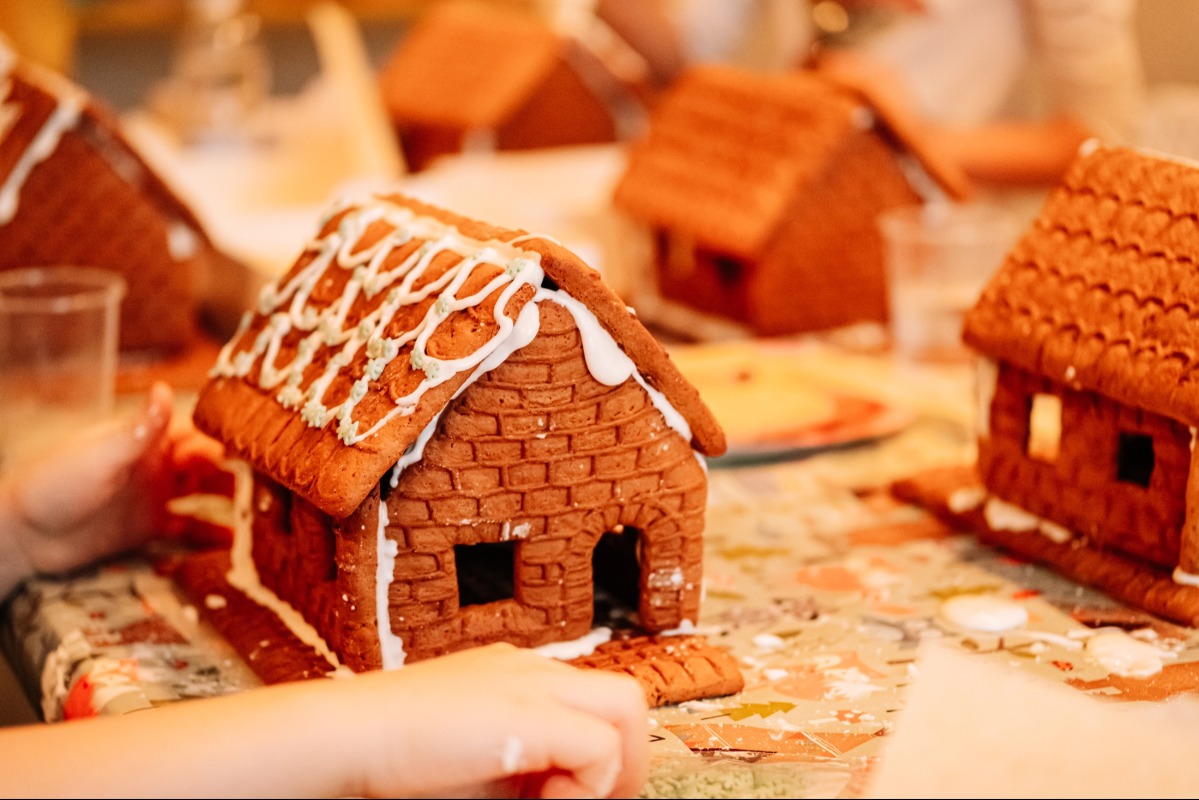 15 Spooky Desserts That Belong at Every Halloween Table spooky desserts