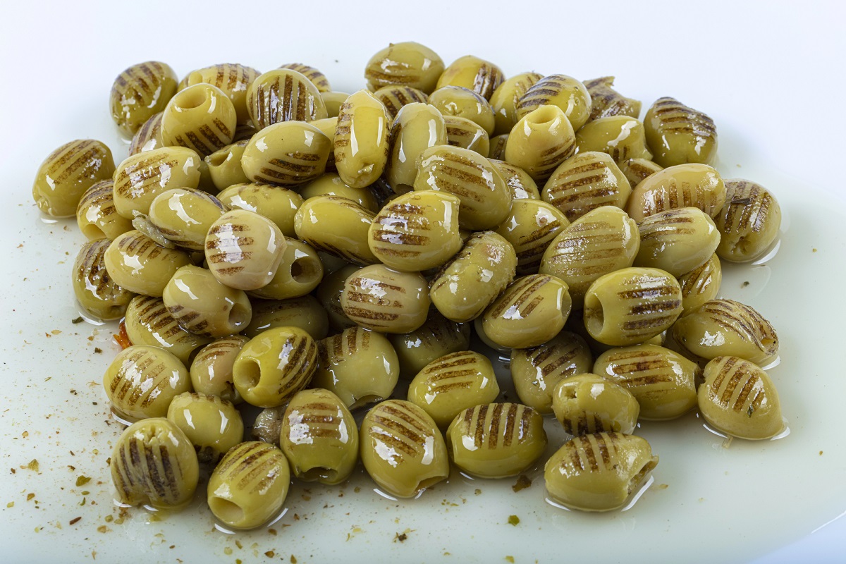 warm olives appetizers