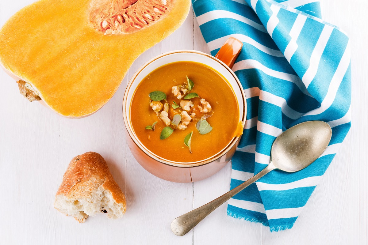 18 Fall Snacks That Keep You Warm And Happy fall snacks