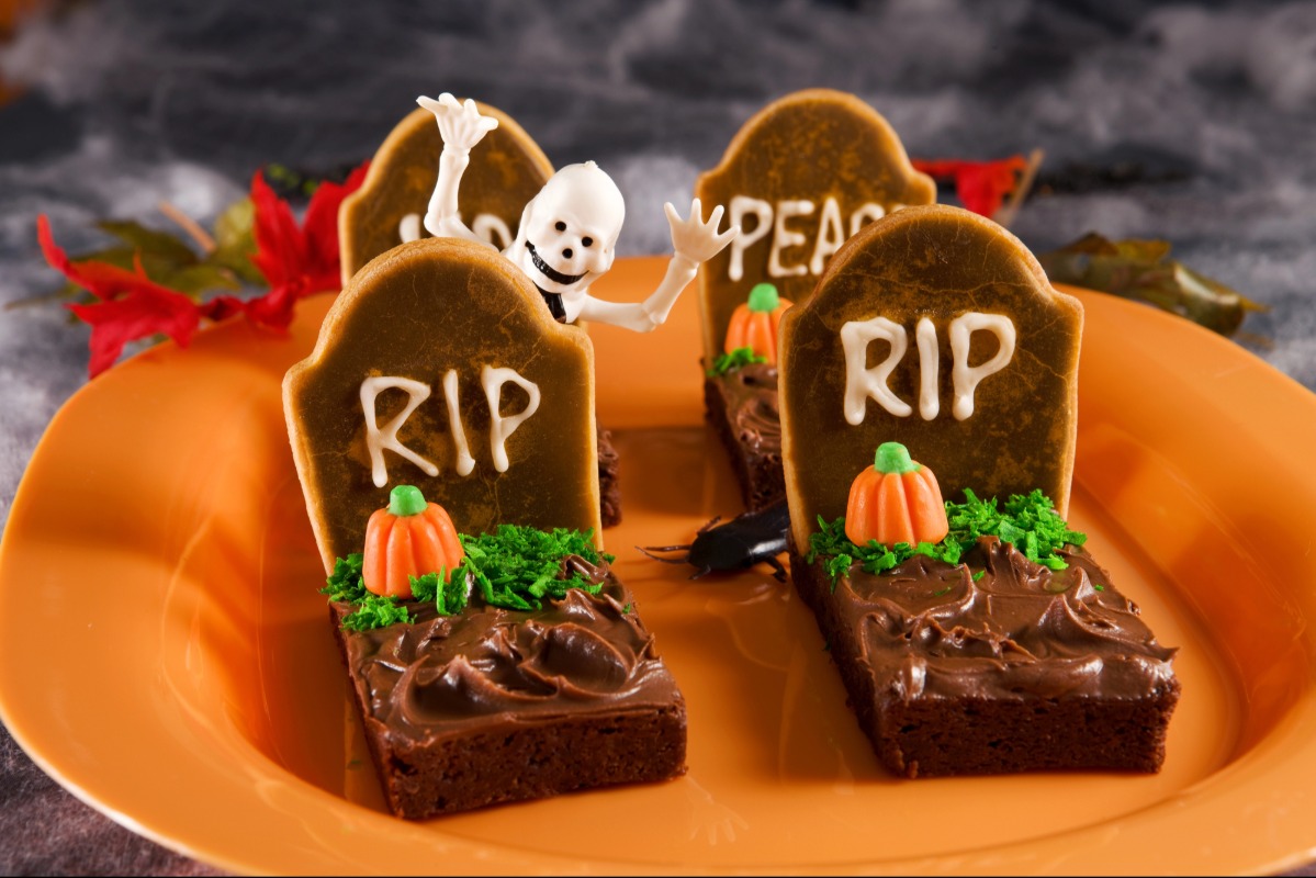 15 Halloween Themed Food Ideas That Scream Boo-tiful halloween themed food