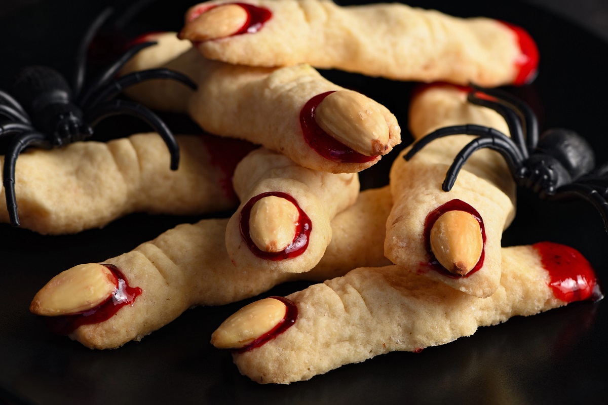 17 Spooky Food Ideas That Are Almost Too Creepy to Eat spooky food ideas