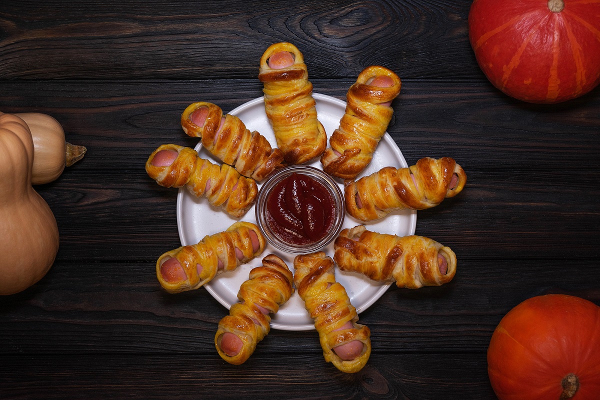 17 Spooky Food Ideas That Are Almost Too Creepy to Eat spooky food ideas