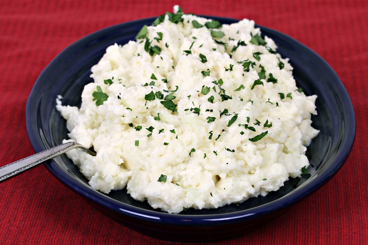 18 Friendsgiving Side Dishes That Disappear in Minutes friendsgiving side dishes