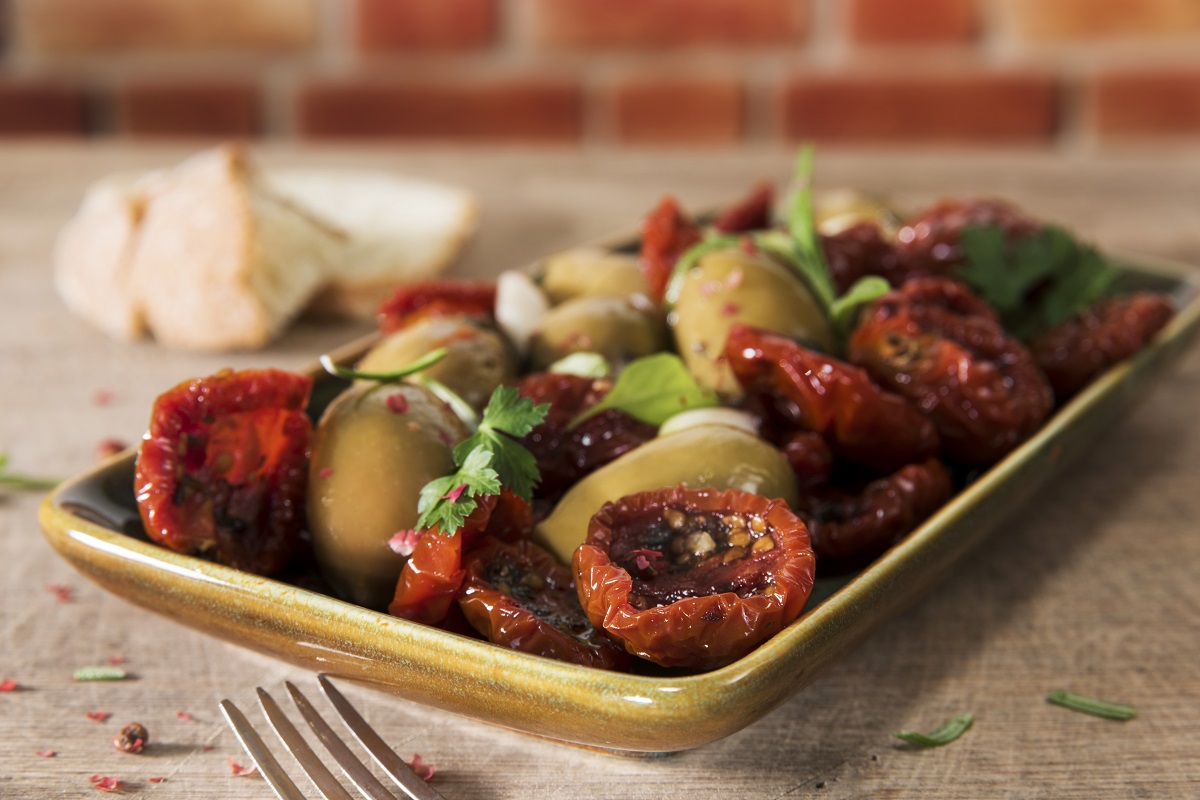 warm olives appetizers