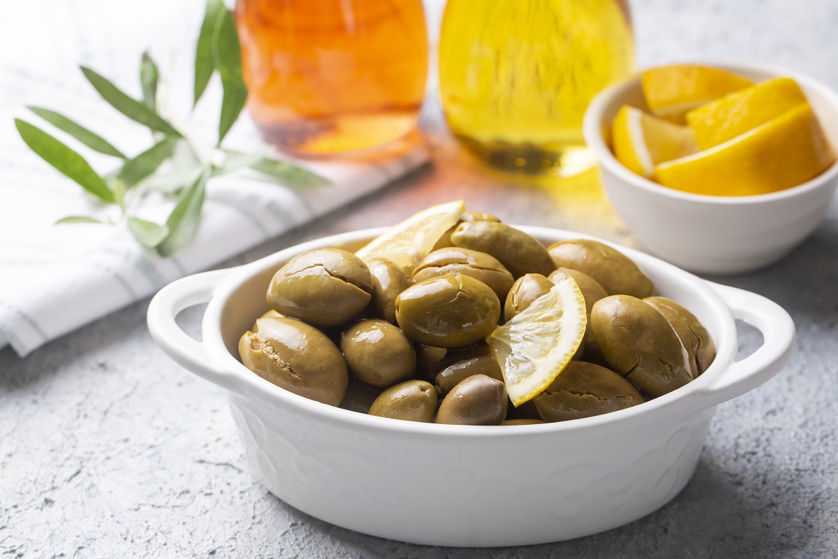 warm olives appetizers