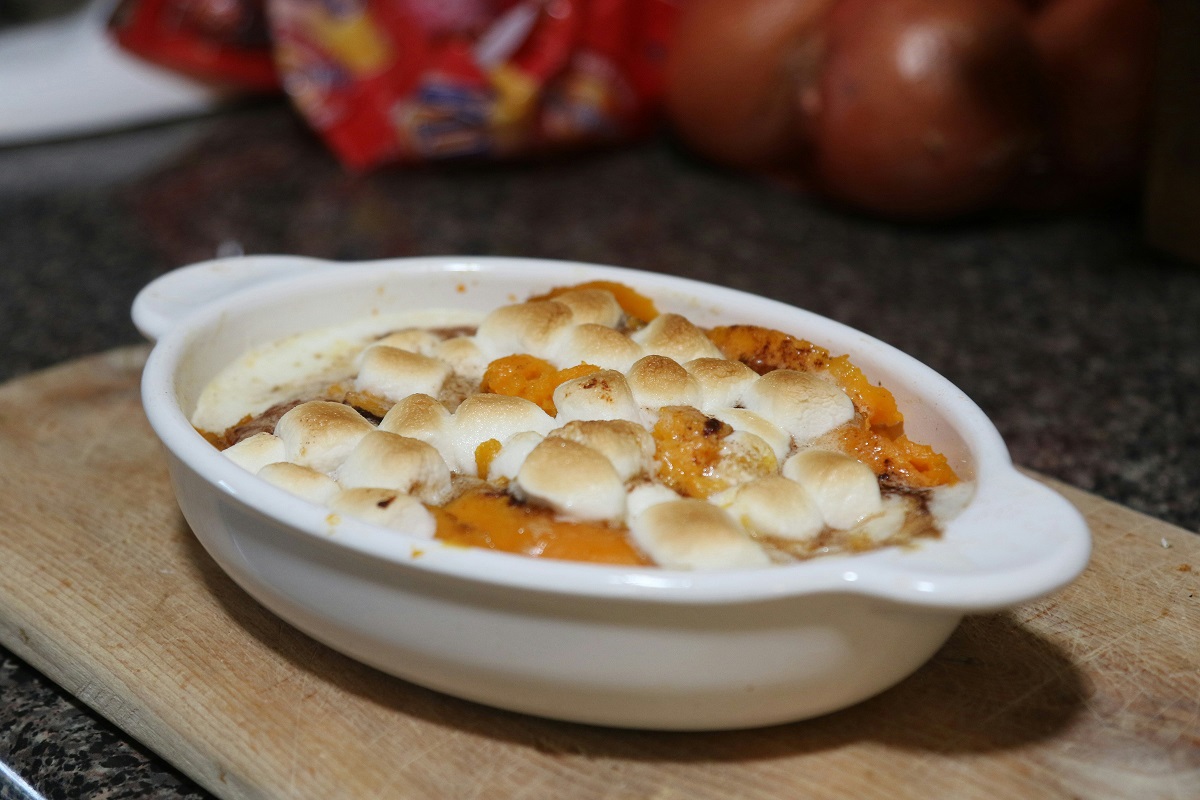 17 Friendsgiving Food Ideas That Make Hosting Stress-Free friendsgiving food ideas