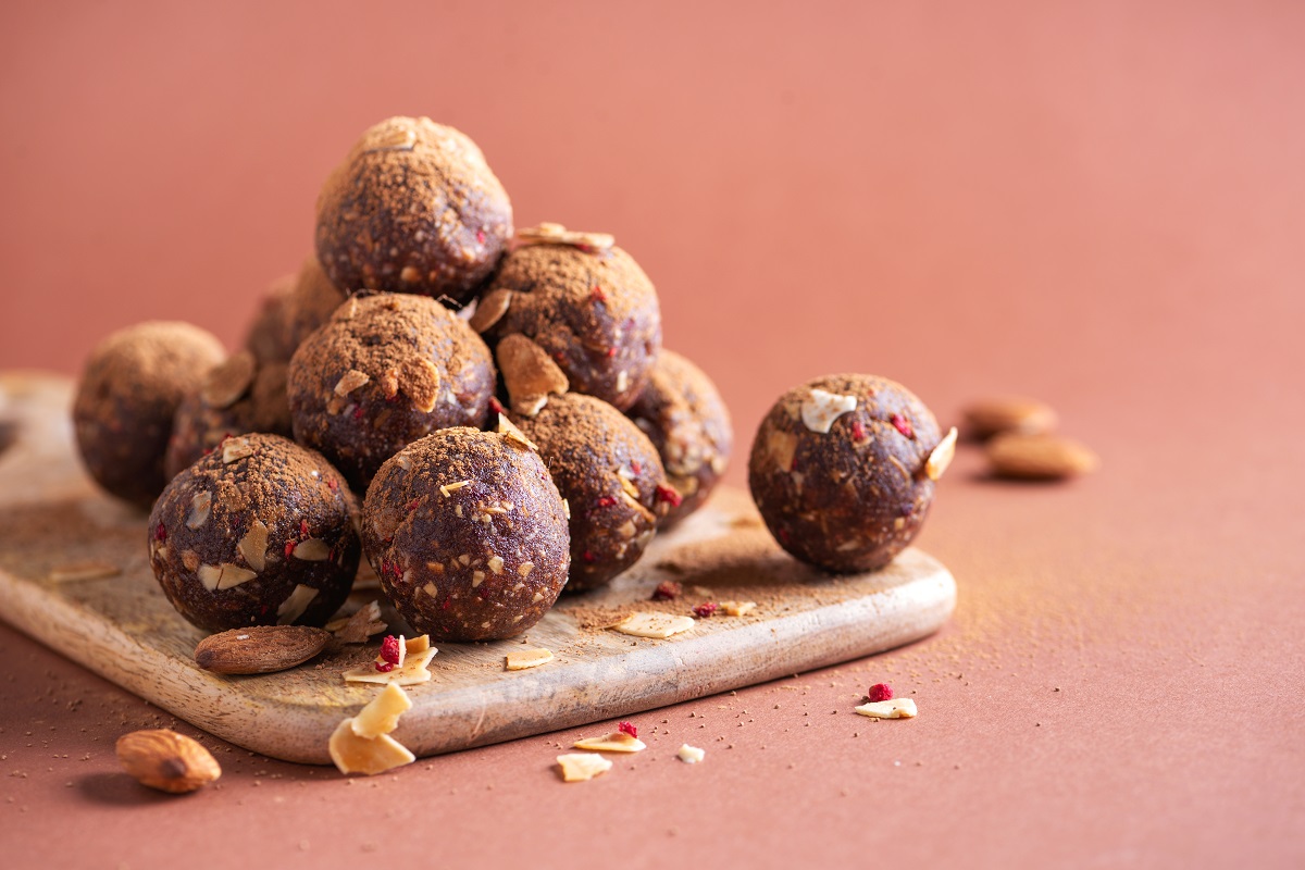 18 Fall Snacks That Keep You Warm And Happy fall snacks