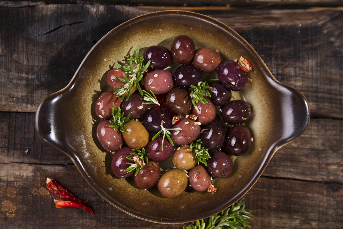 warm olives appetizers