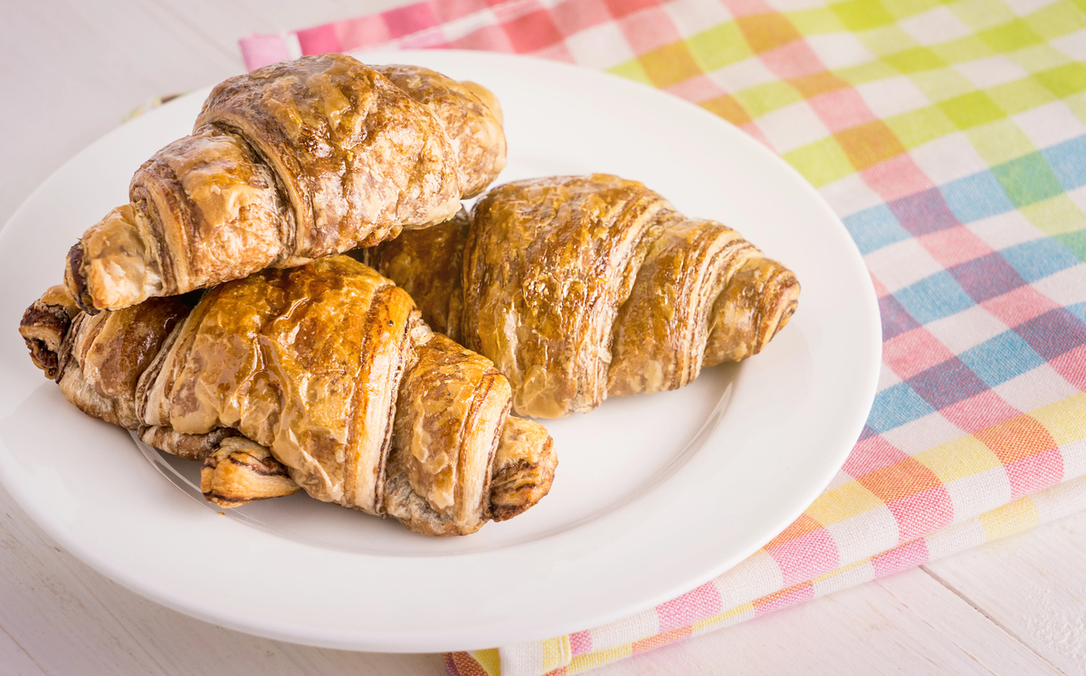 17 Easy Puff Pastry Desserts That Taste Great Depositphotos 131566088 L