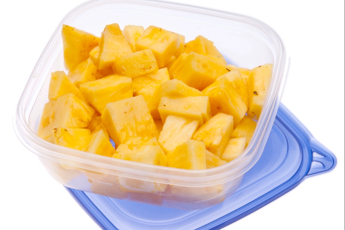 How To Cut A Pineapple Without Making A Mess how to cut a pineapple