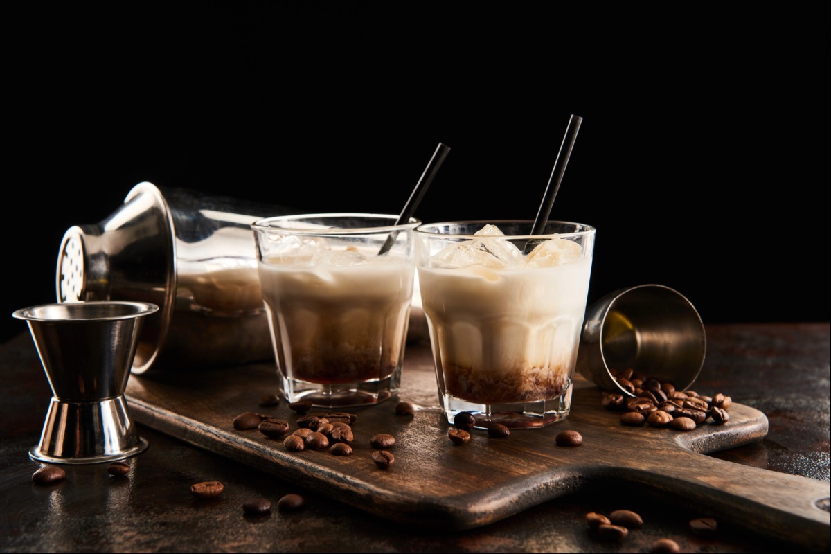 16 Christmas Mocktails That Steal The Show christmas mocktails