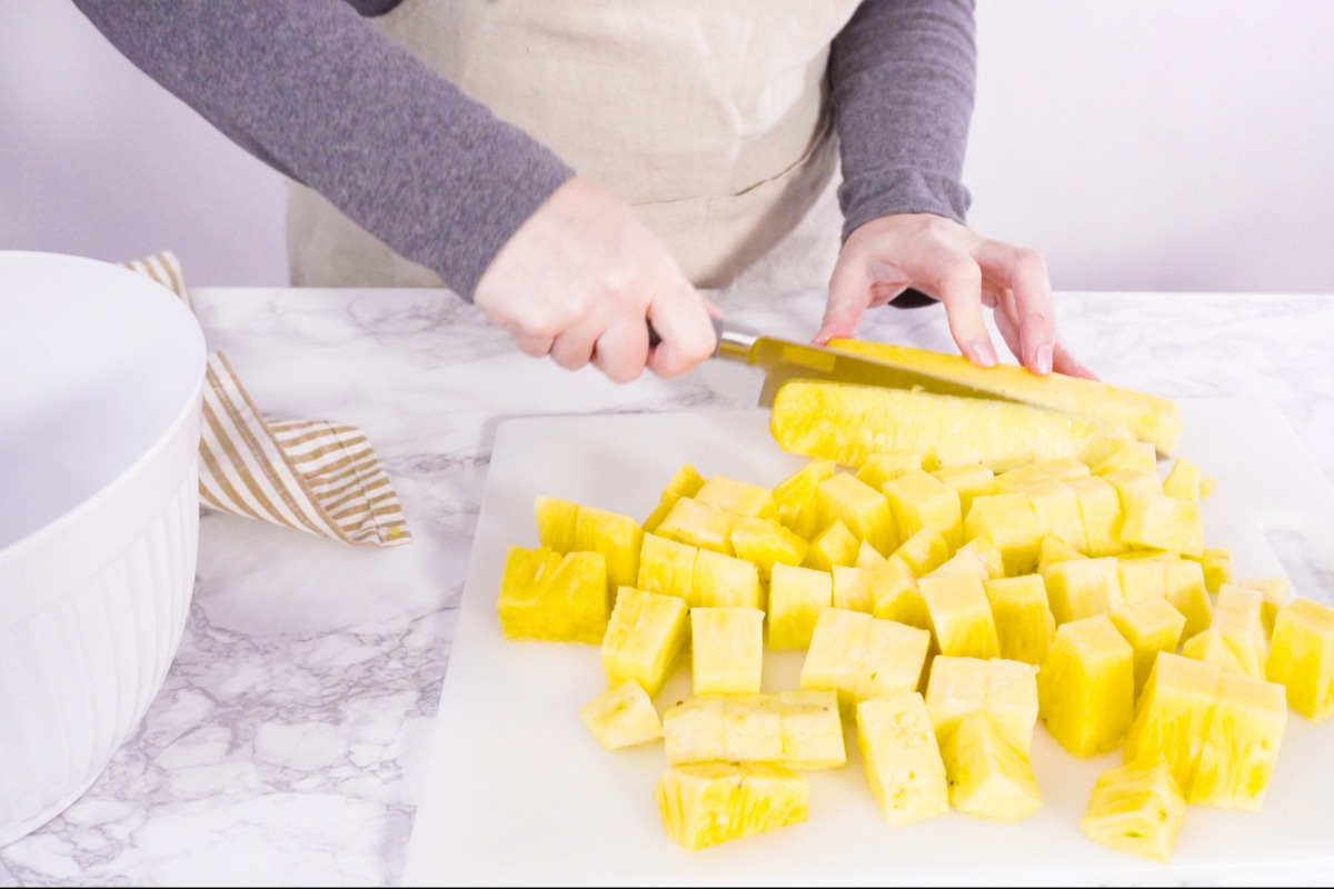 How To Cut A Pineapple Without Making A Mess how to cut a pineapple