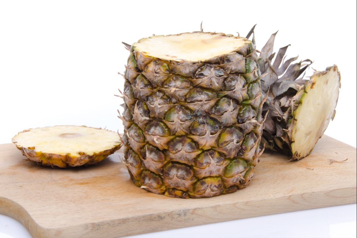 How To Cut A Pineapple Without Making A Mess how to cut a pineapple