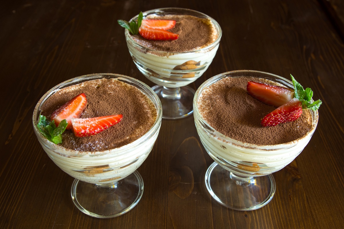 18 Christmas Desserts Everyone Will Crave christmas desserts