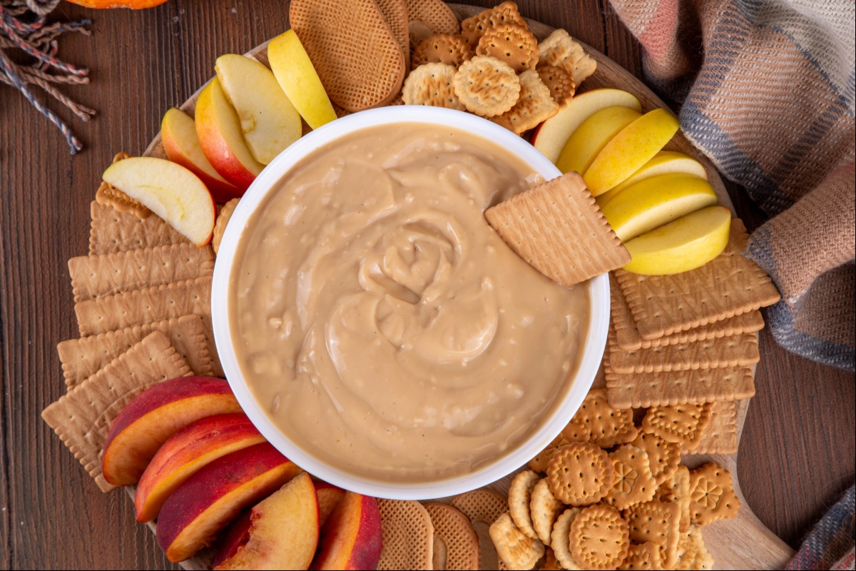 16 Sweet Dips For Parties Everyone Loves sweet dips for parties