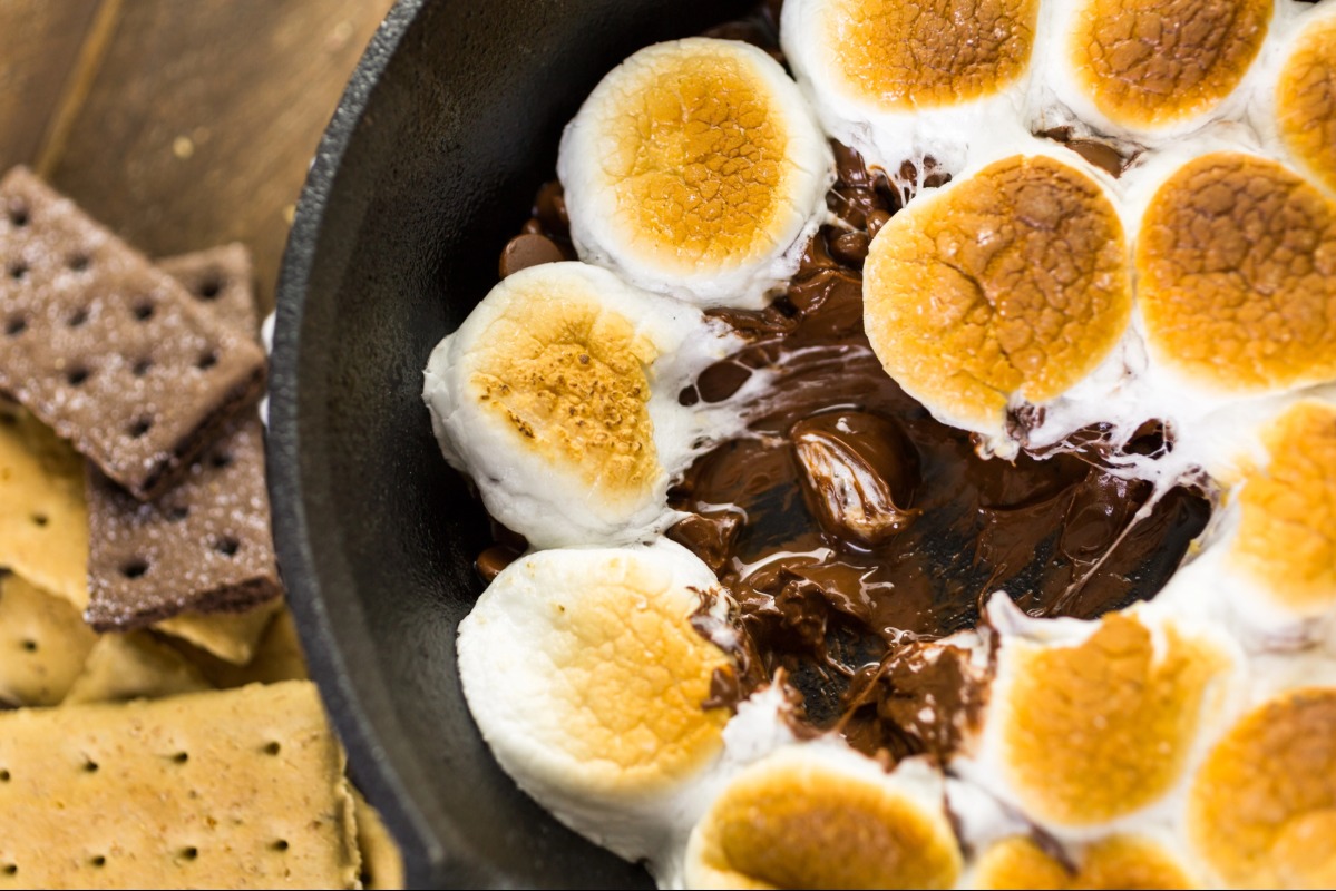 16 Sweet Dips For Parties Everyone Loves sweet dips for parties