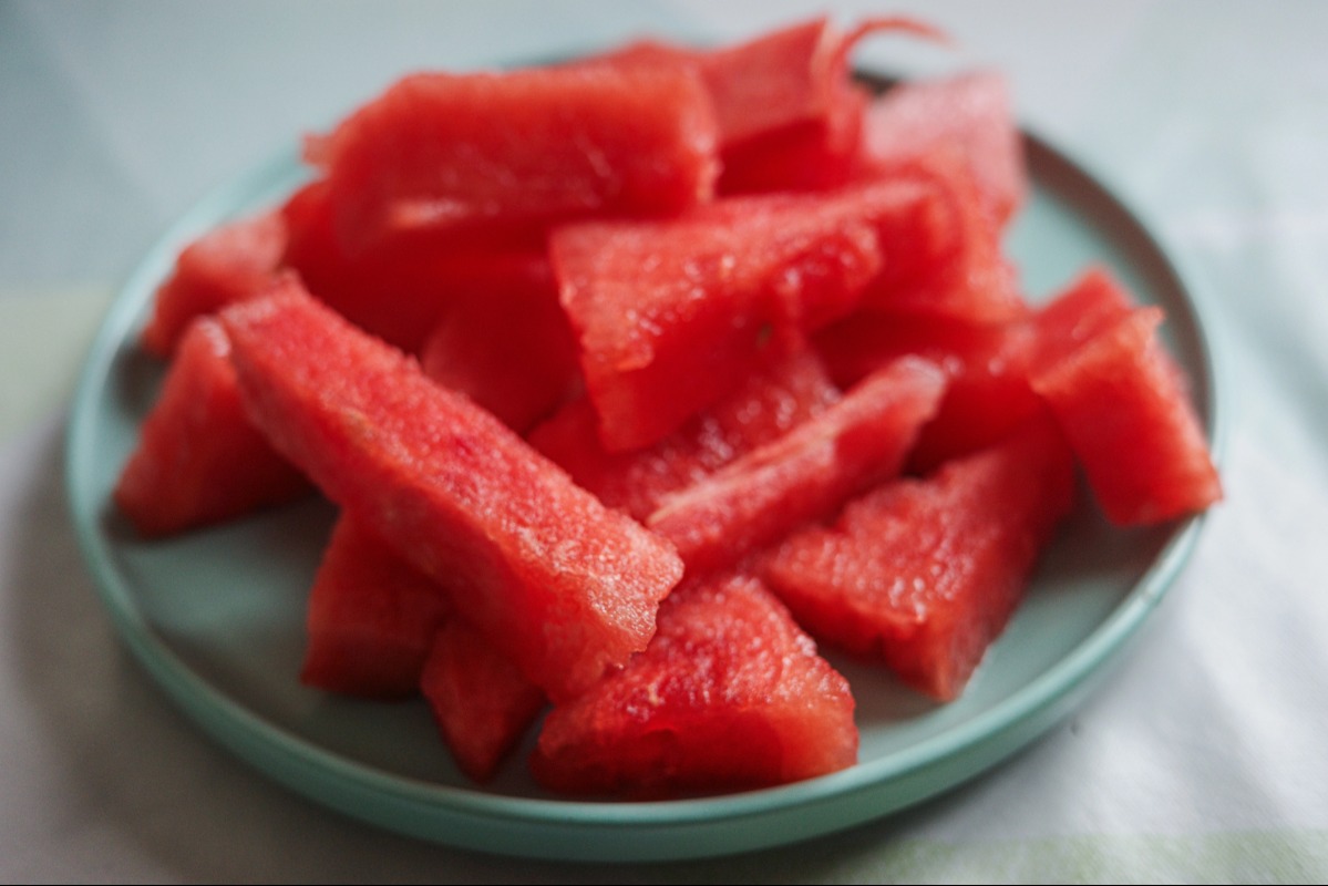 How To Cut A Watermelon Without The Mess how to cut a watermelon